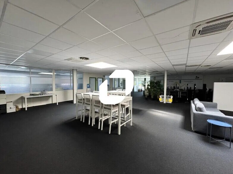 1 Rue Alexandre Volta, Mundolsheim à louer - Photo de l’immeuble – Image 3 sur 10