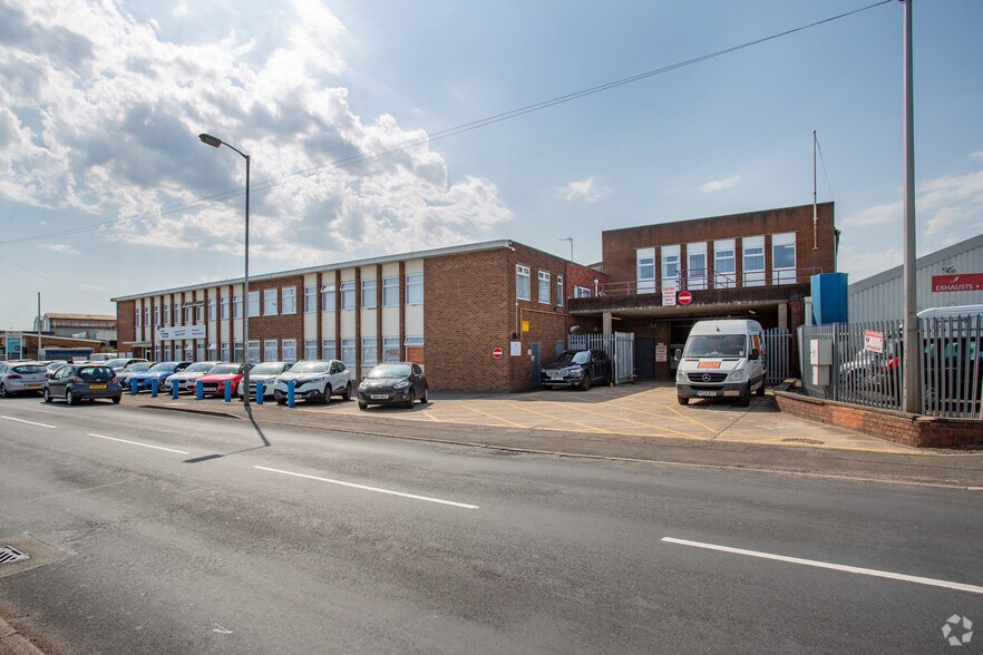 Planetary Rd, Willenhall à louer - Photo de l’immeuble – Image 2 sur 17