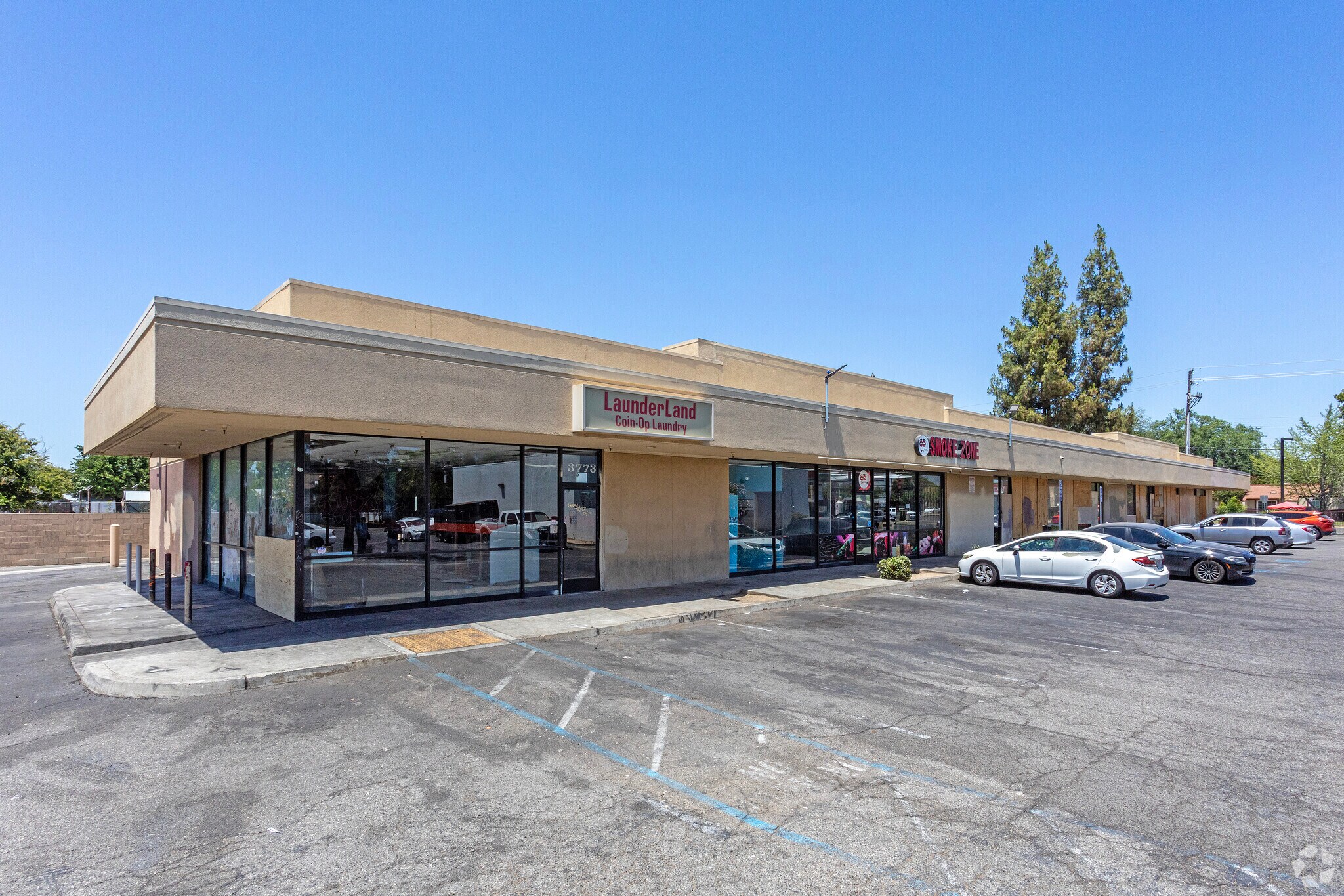 3761-3791 N Hughes Ave, Fresno, CA à vendre Photo principale– Image 1 sur 1