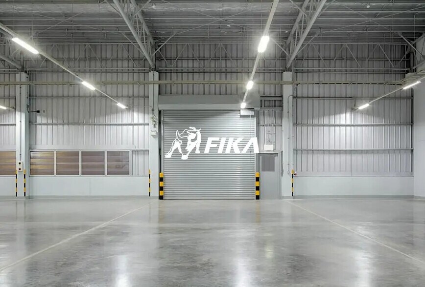 Local d'activités dans Castanet-Tolosan à vendre - Photo de l’immeuble – Image 3 sur 5