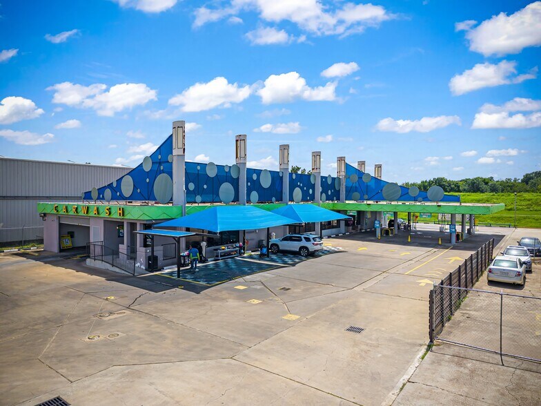 506 Highway 6 S, Houston, TX à vendre - Photo de l’immeuble – Image 3 sur 5