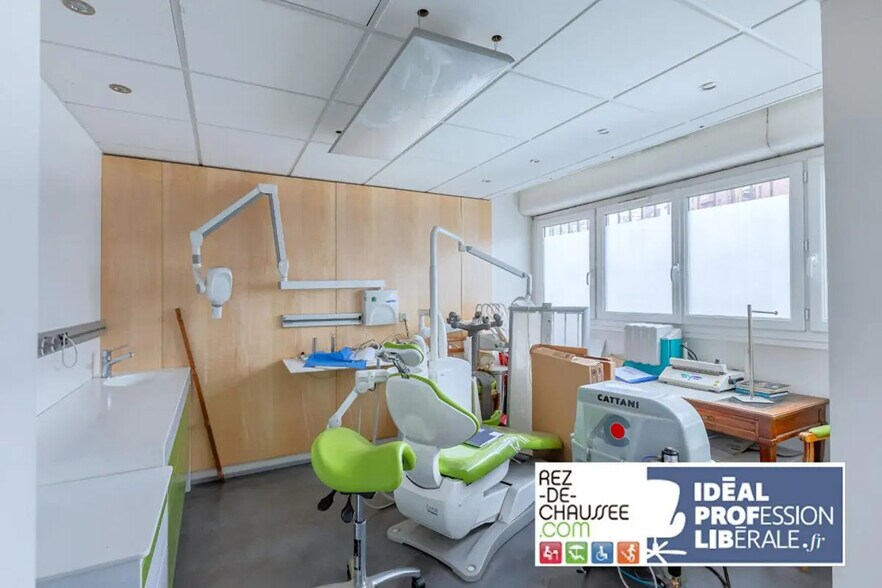 Local commercial dans Gennevilliers à louer - Photo intérieure – Image 2 sur 11