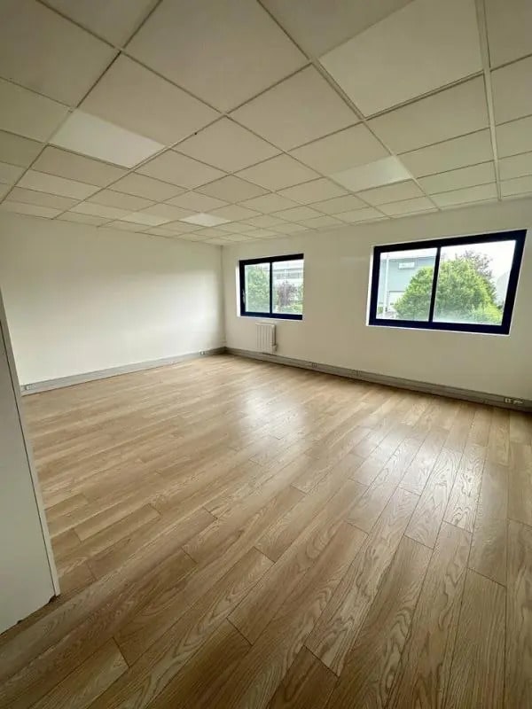 Plus de détails pour 6-8 Rue De La Closerie, Lisses - Bureau, Local d'activités à louer