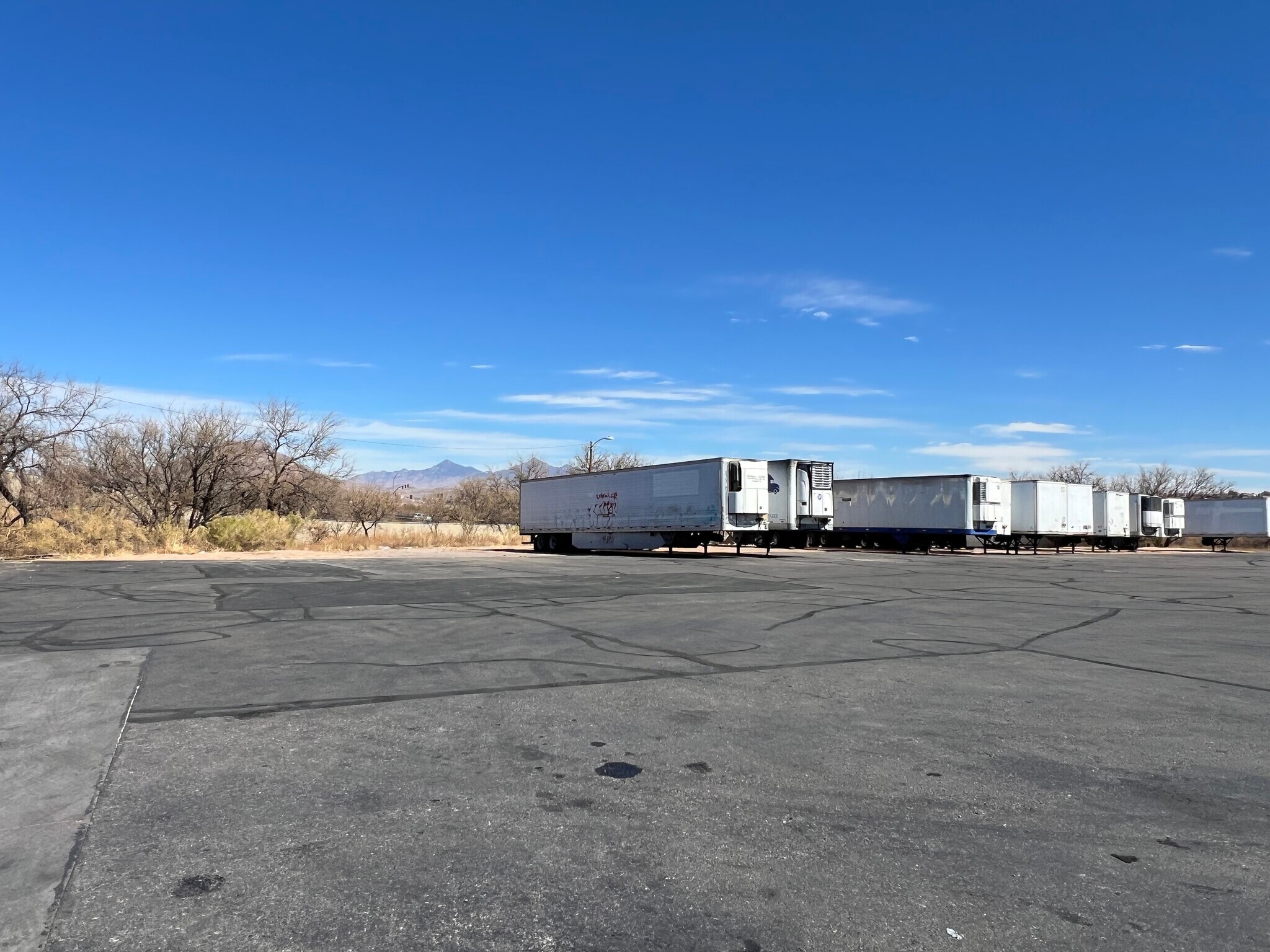 772 W Frontage Rd, Nogales, AZ à louer Photo intérieure– Image 1 sur 9