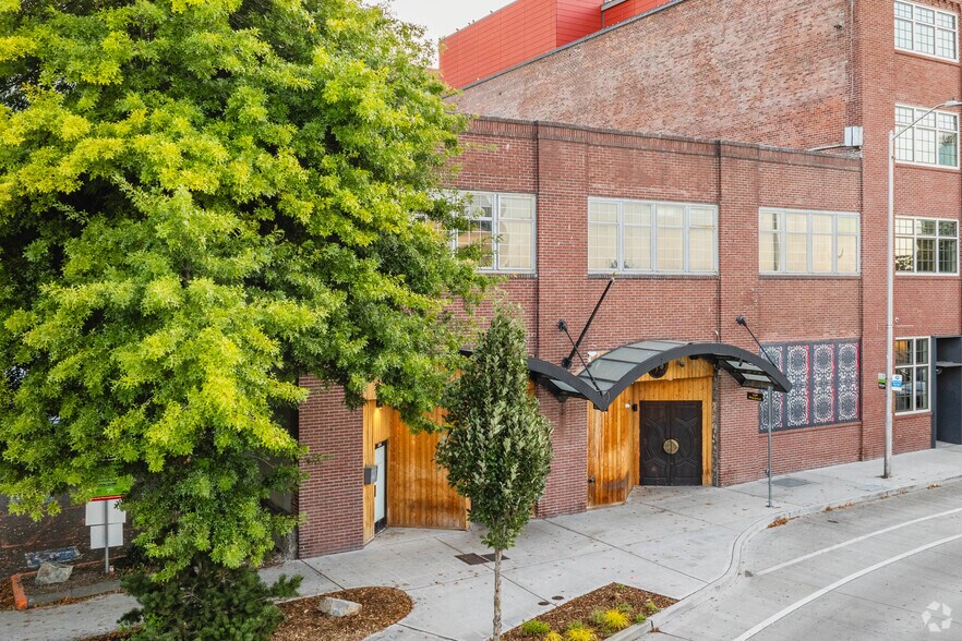 2218-2220 Western Ave, Seattle, WA à vendre - Photo de l’immeuble – Image 1 sur 1