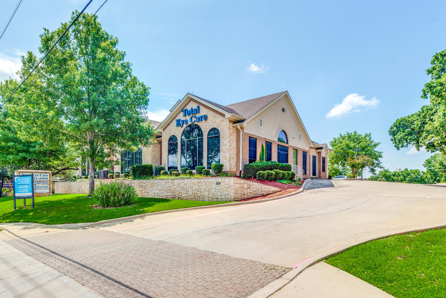 1834-1836 Keller Pky, Keller, TX à louer - Photo de l’immeuble – Image 1 sur 20