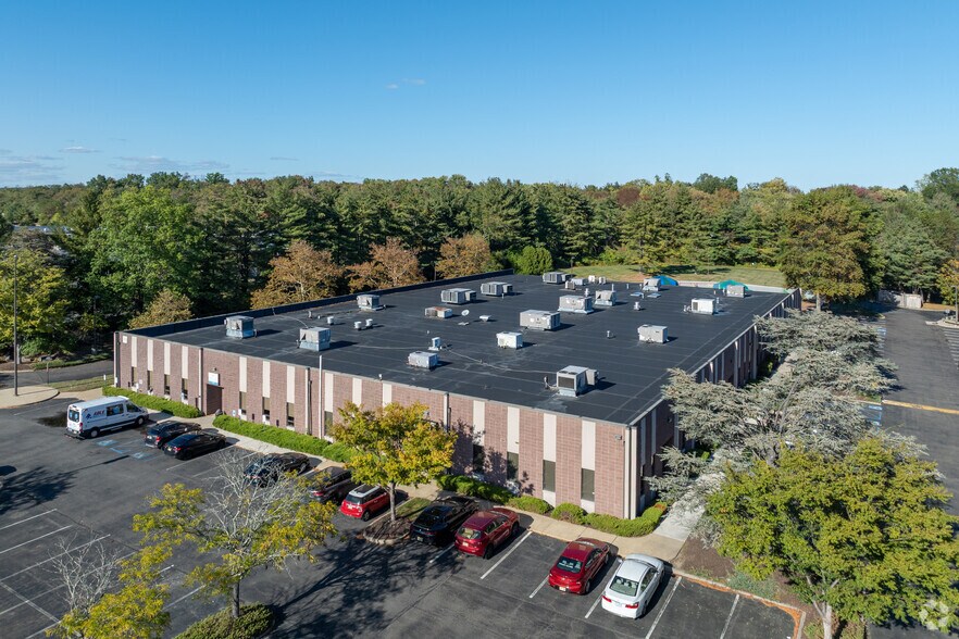 707 Alexander Rd, Princeton, NJ à vendre - Photo de l’immeuble – Image 3 sur 4