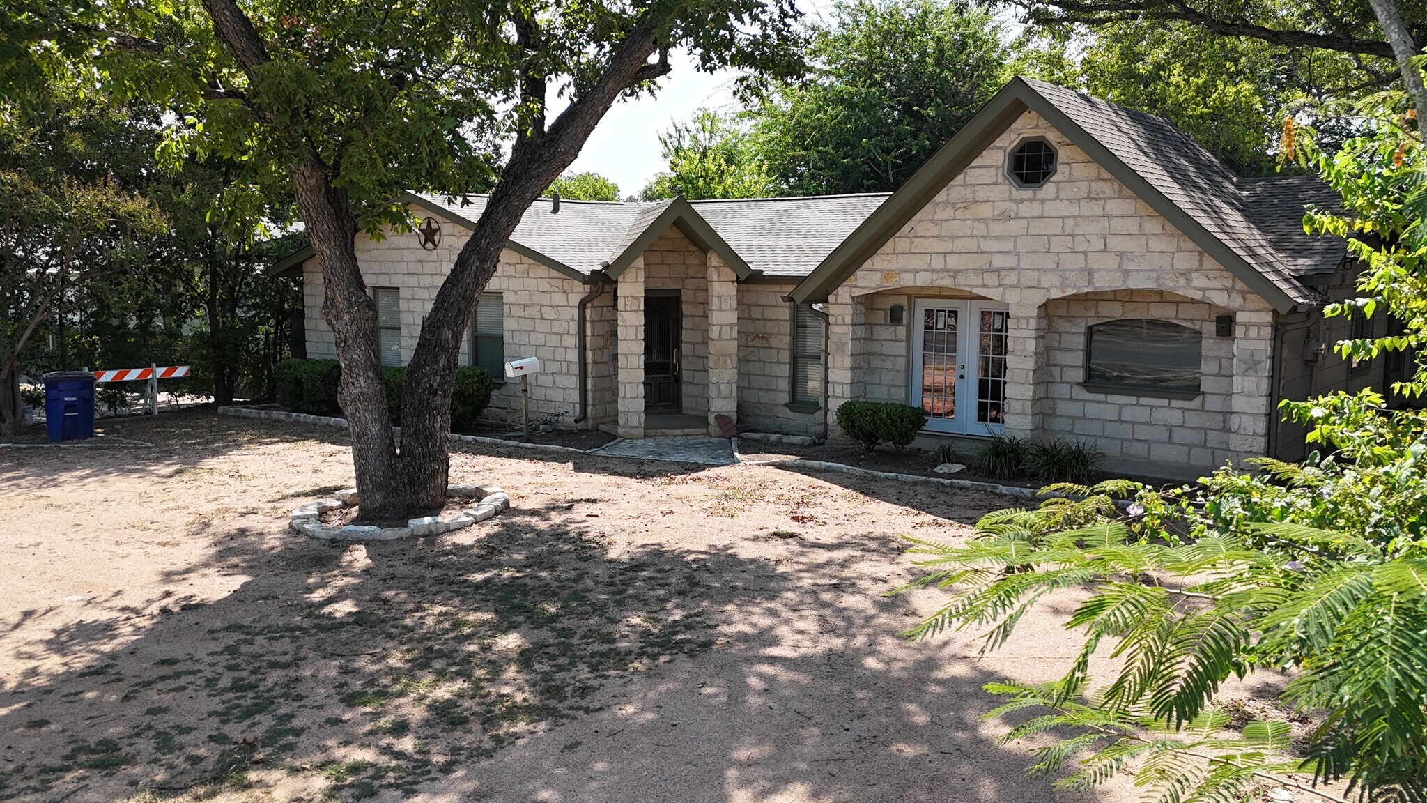7217 McNeil Dr, Austin, TX à vendre Photo de l’immeuble– Image 1 sur 7
