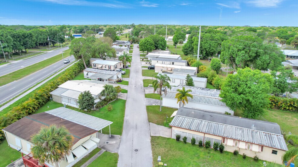 2800 NE 5th Trl, Okeechobee, FL à vendre - Photo de l’immeuble – Image 2 sur 20