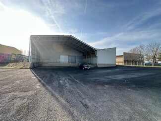Plus de détails pour Industriel/Logistique à louer