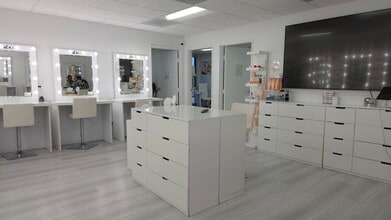 22 W 35th St, National City, CA à louer Photo intérieure– Image 2 sur 4