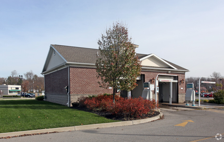 4392 Buffalo Rd, North Chili, NY à vendre - Photo de l’immeuble – Image 2 sur 2