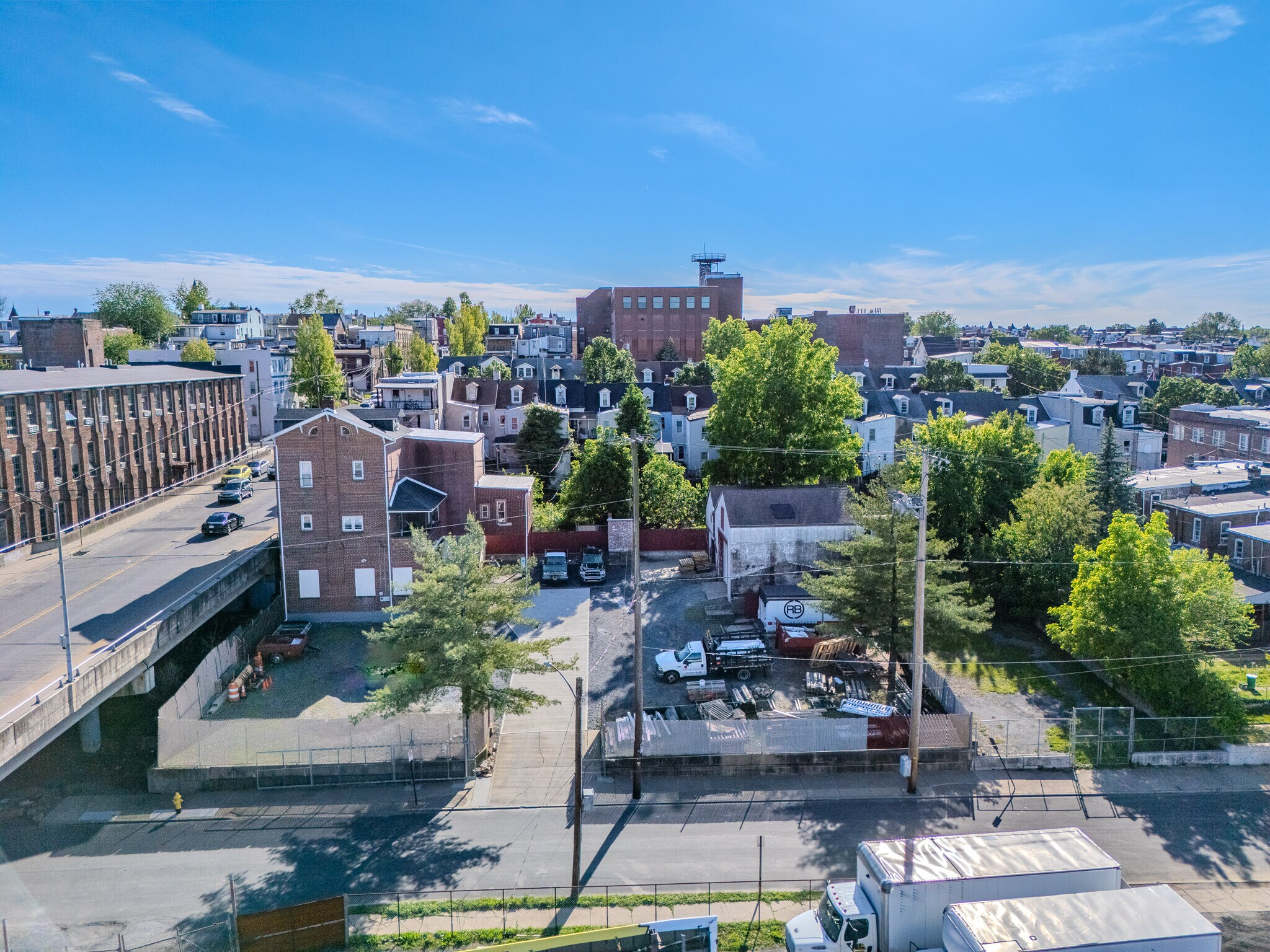 359 W Tilghman St, Allentown, PA à vendre Aérien– Image 1 sur 36