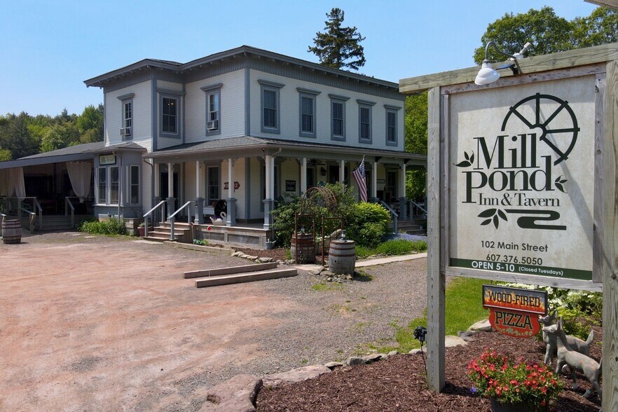 102 Main St, Jefferson, NY à vendre - Photo de l’immeuble – Image 3 sur 59