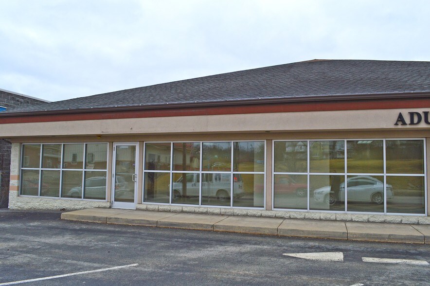 1025 Jefferson Ave, Washington, PA à louer - Photo de l’immeuble – Image 2 sur 2