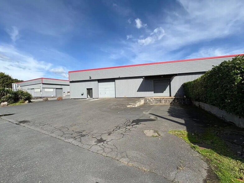 Industriel/Logistique dans Carquefou à louer - Photo de l’immeuble – Image 1 sur 12