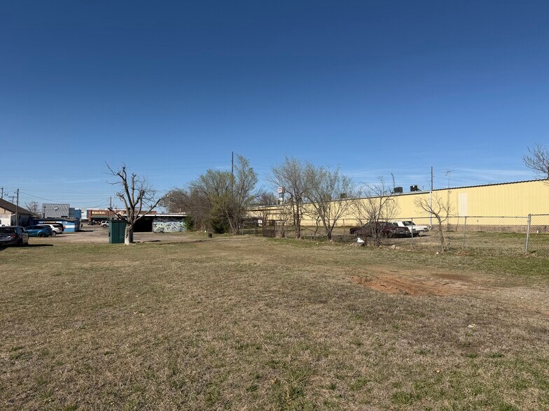 6212-6216 SE 15th St, Oklahoma City, OK à vendre - Photo de l’immeuble – Image 3 sur 9
