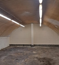 132 Skeltons Ln, Londres à louer Photo intérieure– Image 1 sur 1