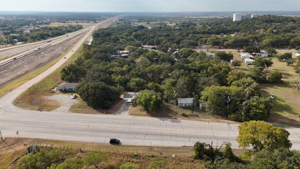 2125-2133 W FM 917, Joshua, TX à vendre - Vidéo sur l’annonce professionnelle – Image 2 sur 18