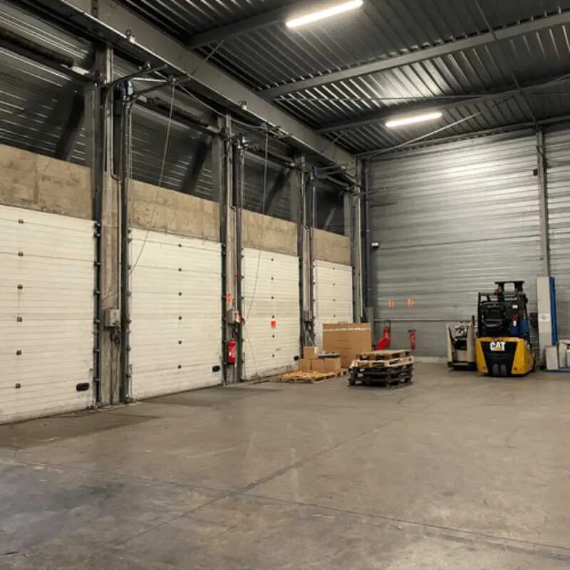 Local d’activités dans Belleville-en-Beaujolais à louer Photo intérieure– Image 1 sur 3