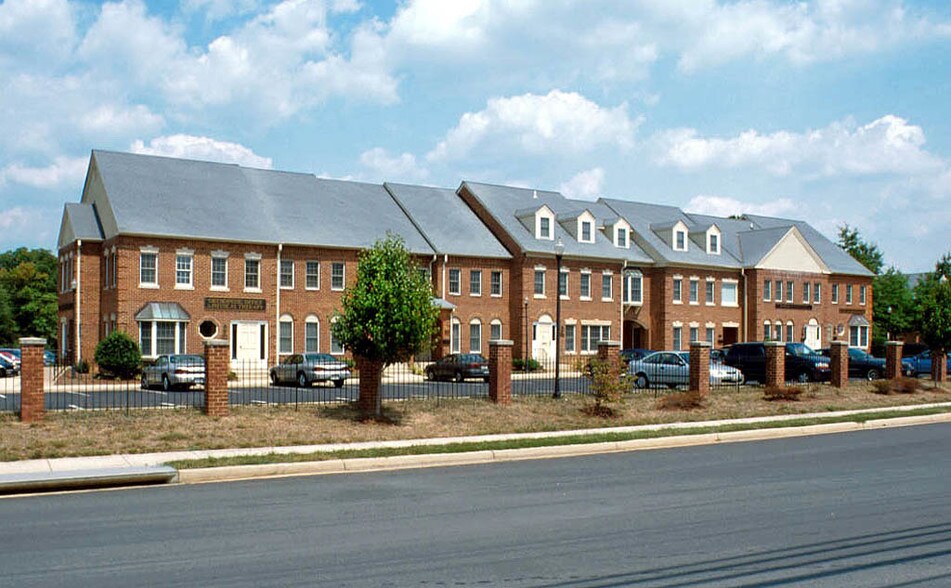 6180-6186 Old Franconia Rd, Alexandria, VA à vendre - Photo de l’immeuble – Image 2 sur 17