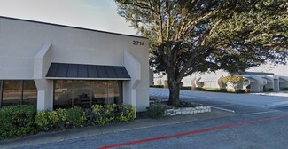 Plus de détails pour 2734 W Kingsley Rd, Garland, TX - Local d'activités à louer