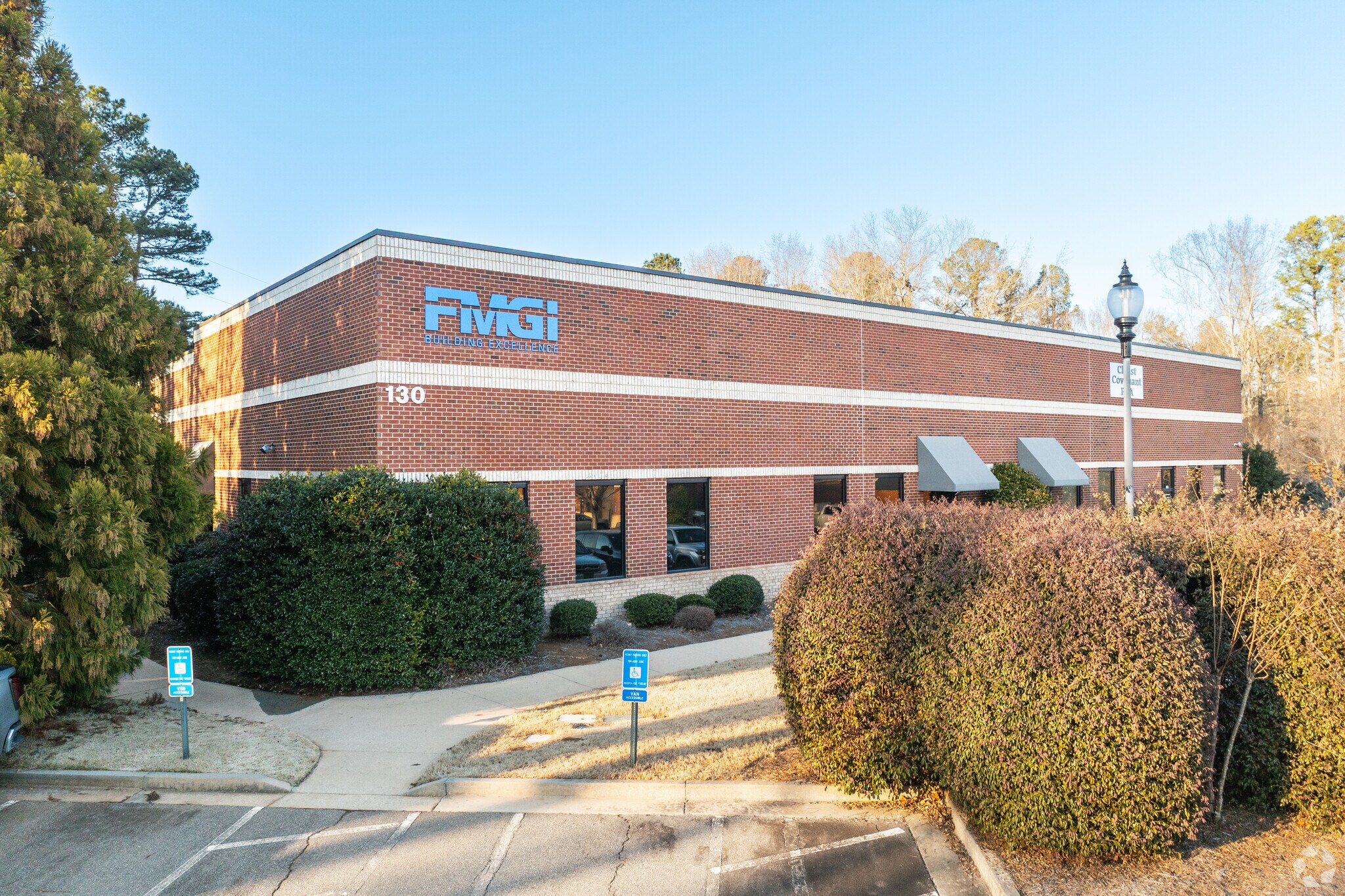 130 Arnold Mill Park, Woodstock, GA à louer Photo principale– Image 1 sur 3