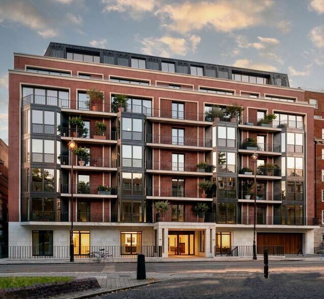 25 Buckingham Gate, Londres à vendre - Photo de l’immeuble – Image 3 sur 6