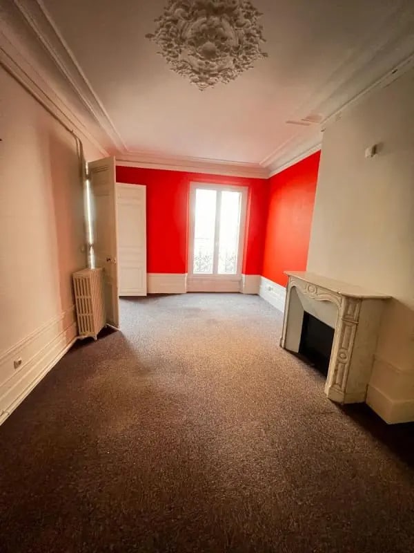 25 Rue Drouot, Paris, PAR 75009 - Lot 02 -  - Photo intérieure - Image 2 of 9