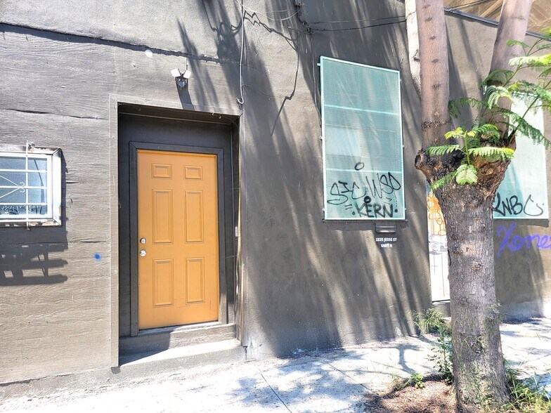 2315-2325 Jesse St, Los Angeles, CA à vendre - Photo de l’immeuble – Image 1 sur 1