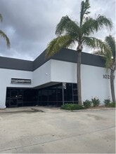 10207 Buena Vista Ave, Santee, CA à louer Photo intérieure– Image 2 sur 2