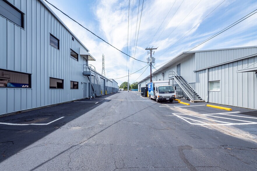 3567 Meeting Street Rd, North Charleston, SC à louer - Photo de l’immeuble – Image 2 sur 33