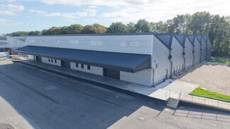 Plus de détails pour Burnetts Ln, Southampton - Industriel/Logistique à louer