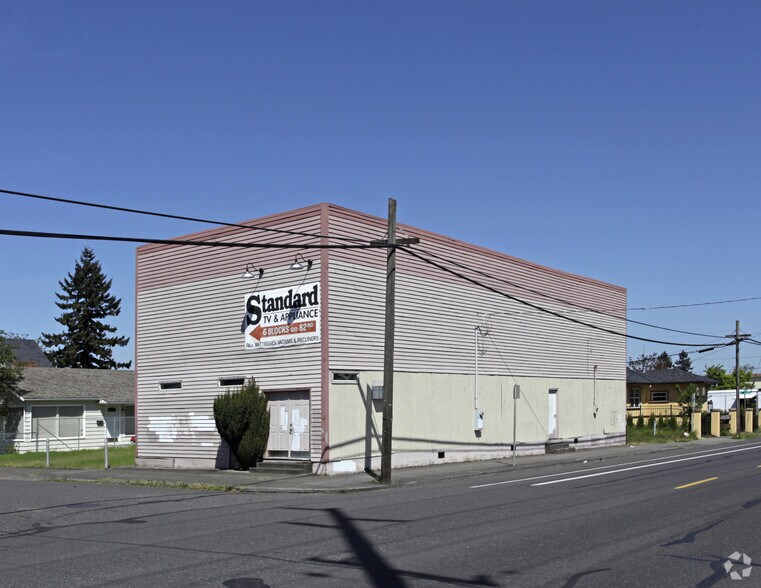8409 SE Woodstock Blvd, Portland, OR à vendre - Photo principale – Image 1 sur 3