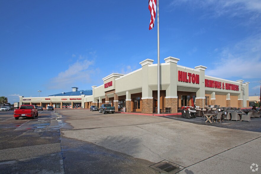 12100 Gulf Fwy, Houston, TX à louer - Photo principale – Image 1 sur 7