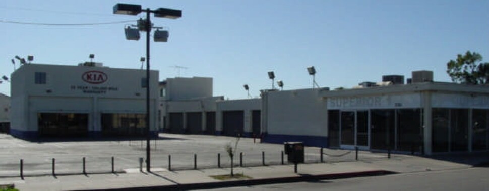 21012 Sherman Way, Canoga Park, CA à vendre - Photo de l’immeuble – Image 3 sur 3