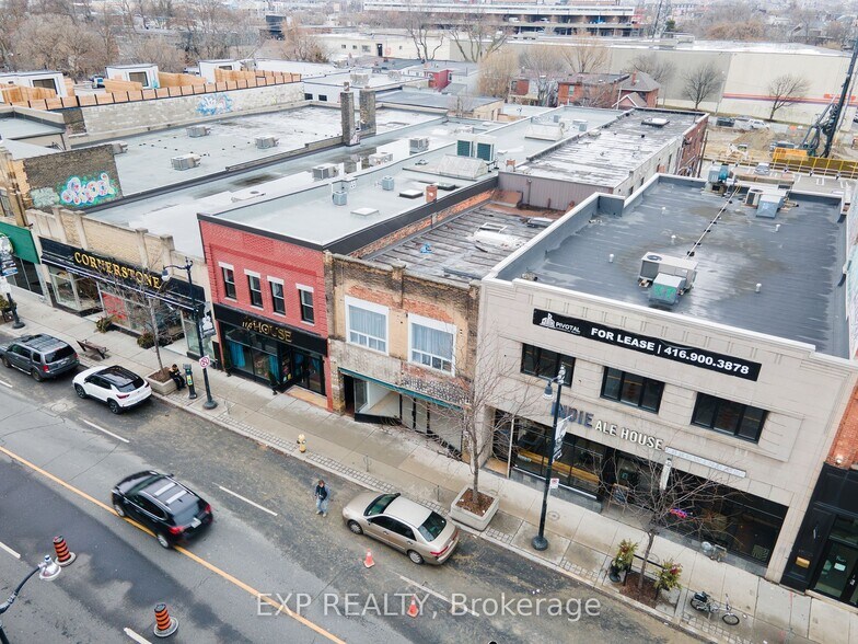 2878 Dundas St W, Toronto, ON à louer - Photo de l’immeuble – Image 2 sur 22