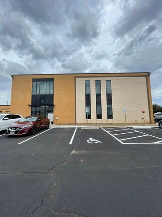 Plus de détails pour 223 NE Loop 820, Hurst, TX - Bureau à vendre