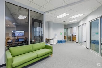 5001 Baum Blvd, Pittsburgh, PA à louer Photo intérieure– Image 2 sur 10