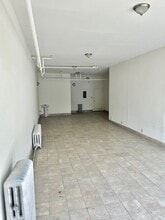 6642-6654 N Clark St, Chicago, IL à louer Photo intérieure– Image 1 sur 3