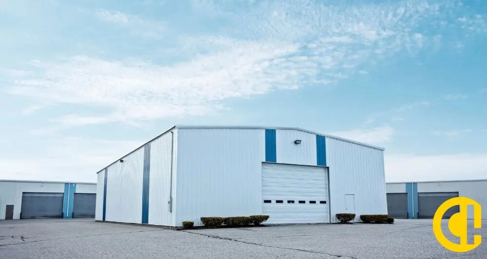 Local d’activités dans Saint-Georges-de-Reneins à louer Photo de l’immeuble– Image 1 sur 7