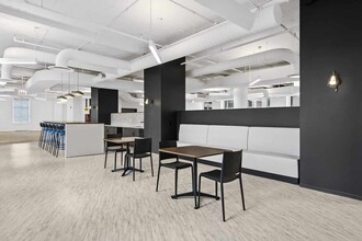 600 W Jackson Blvd, Chicago, IL à louer Photo intérieure– Image 1 sur 6