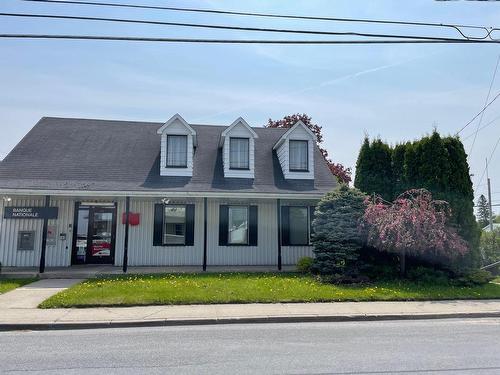 100 Rue Principale, Saint-guillaume, QC à vendre - Photo de l’immeuble – Image 2 sur 18
