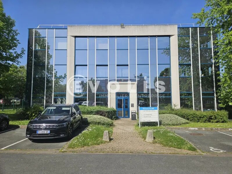 Bureau dans Villebon-sur-Yvette à louer Photo de l’immeuble– Image 1 sur 37