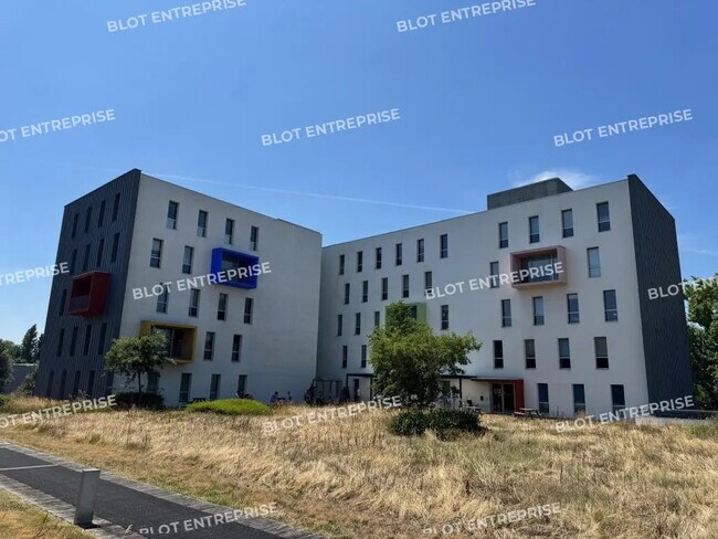 Plus de détails pour 2 Rue Vasco De Gama, Saint-Herblain - Bureau à louer