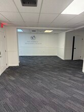 1527 S Orange Ave, Orlando, FL à louer Photo intérieure– Image 1 sur 3