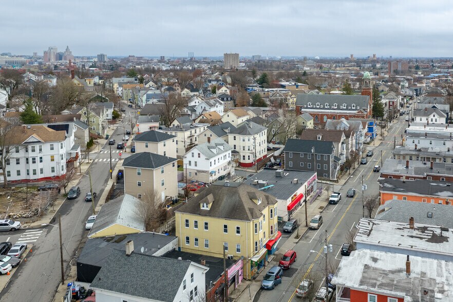 315-319 Manton Ave, Providence, RI à louer - Aérien – Image 2 sur 4