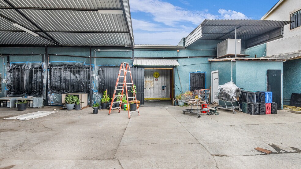 909 53rd Ave, Oakland, CA à vendre - Photo de l’immeuble – Image 2 sur 66