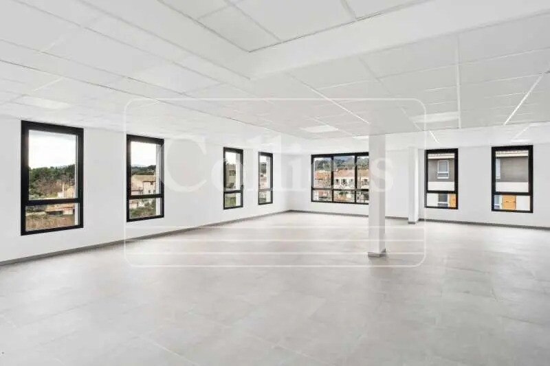 Bureau dans Aubagne à louer - Photo intérieure – Image 3 sur 3