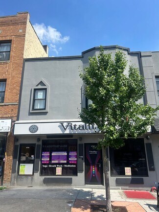 Plus de détails pour 6702 Bergenline Ave, West New York, NJ - Local commercial à vendre
